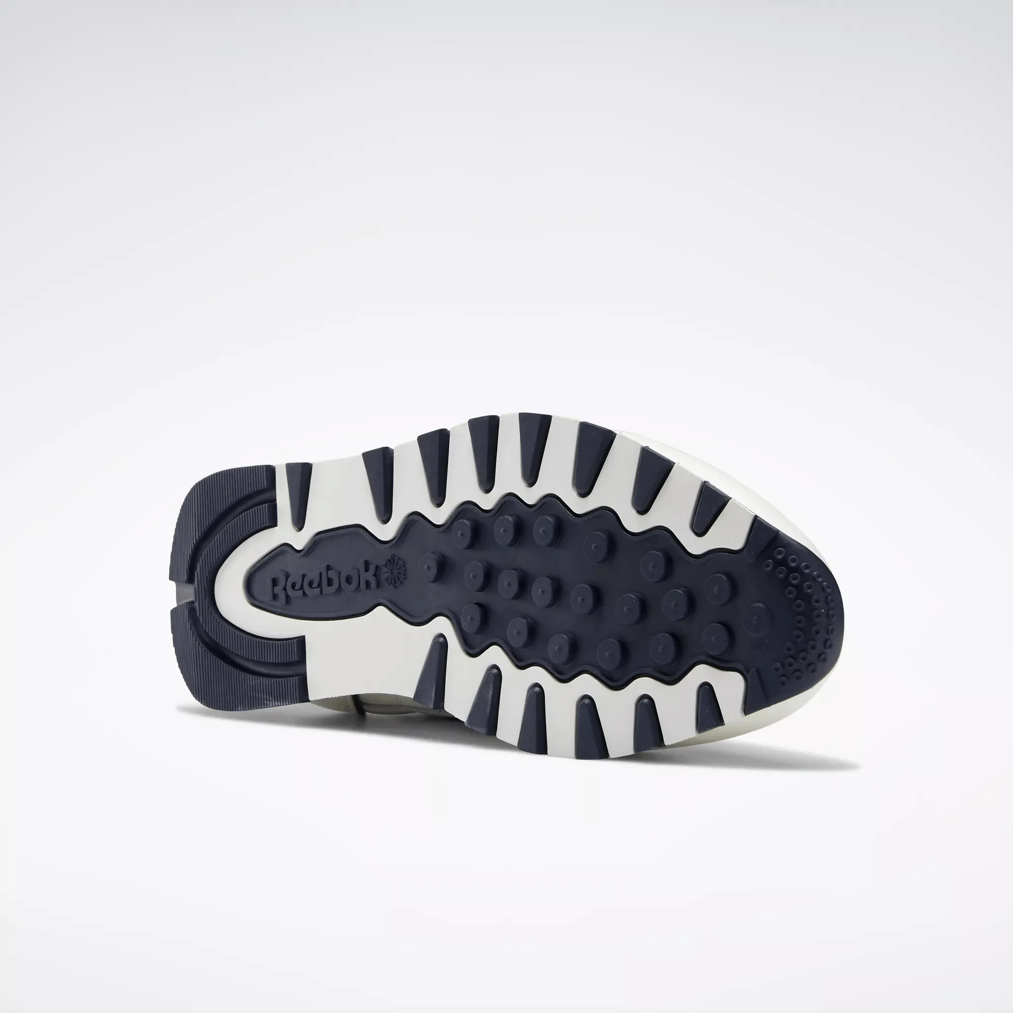 Classic Leather 1983 Vintage Shoes