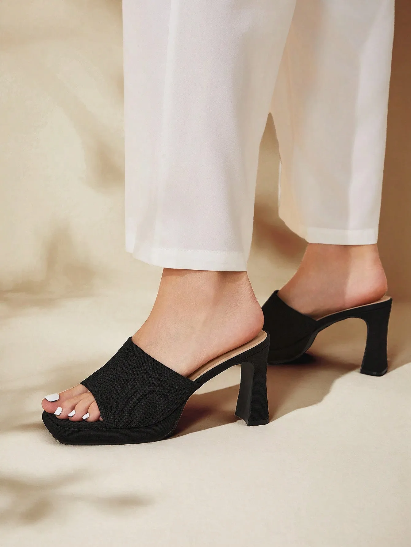 CUCCOO BASICS Woman Shoes Minimalist Square Toe Chunky Heeled Mule Elegant Black Summer Heeled Sandals For Summer Graduation Heels Prom Heels Vacation Shoes Summer Sale Back To School Shoes College Student Shoes