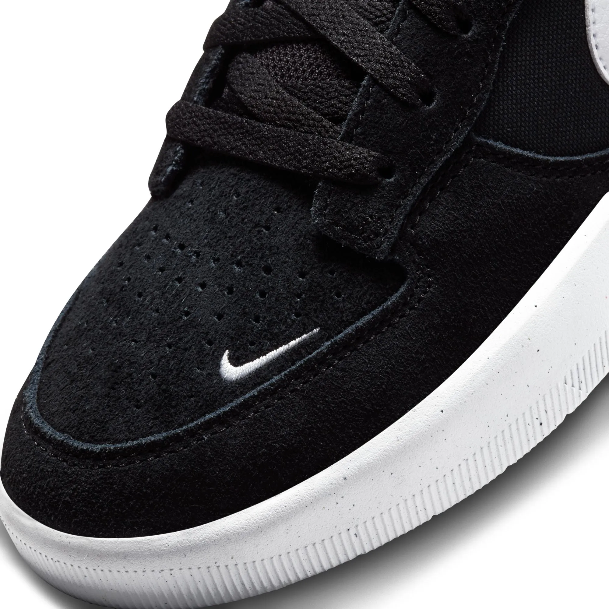 Nike SB Force 58 Black / White