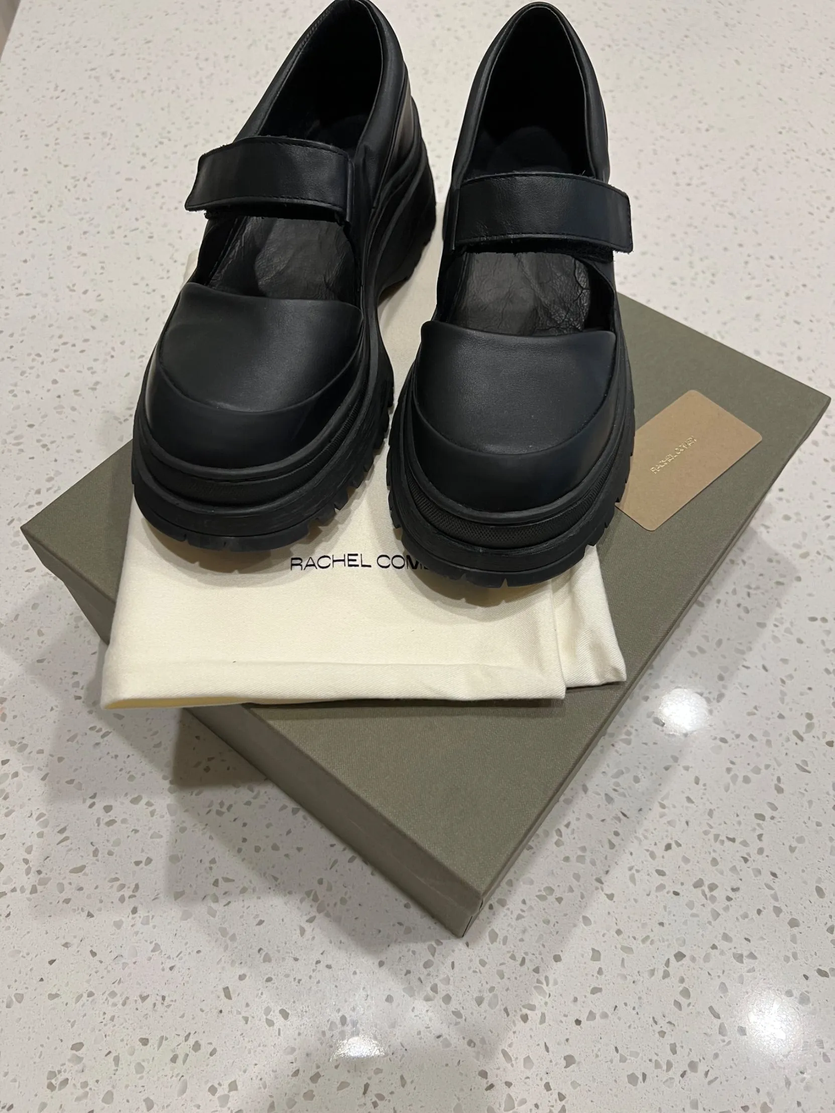 Psilo Shoe